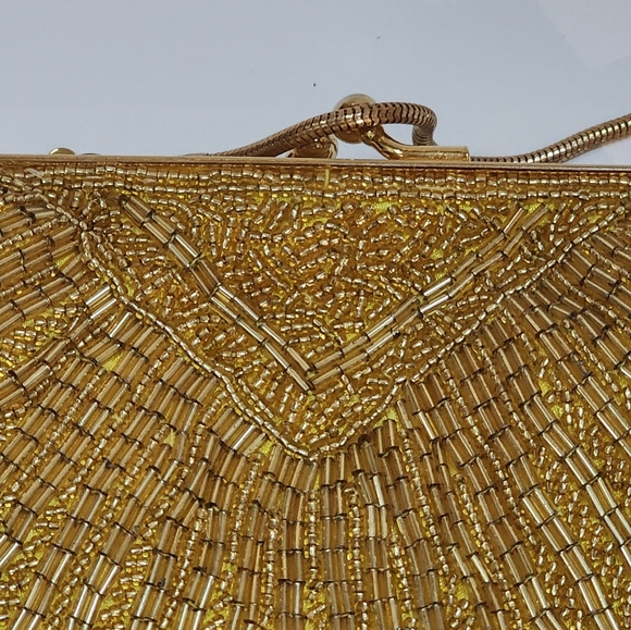 EVENING BAG 1970s HAND BEADED GOLD + CONVERTIBLE SHOULDER SNAKE CHAIN NWOT MINT - Picture 11 of 14